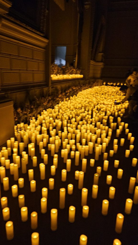 Candlelight Bruxelles, la vue du premier range lors de ce concert à la bougie (c)