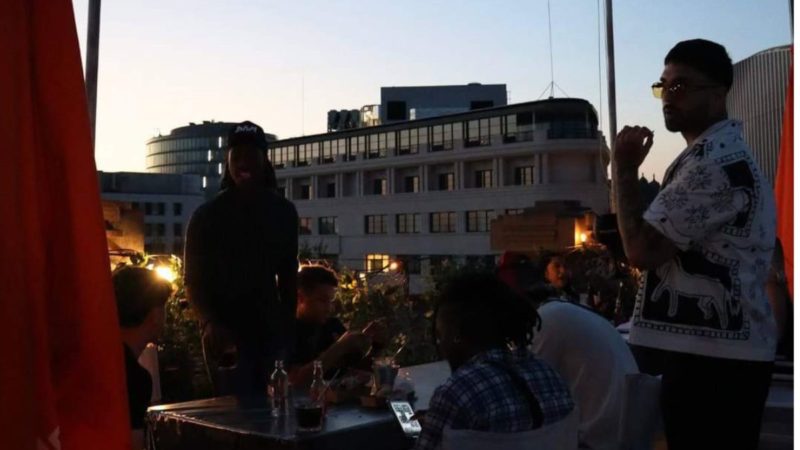 Bozar Rooftop: Un havre de culture et de détente en plein cœur de Bruxelles ☀️